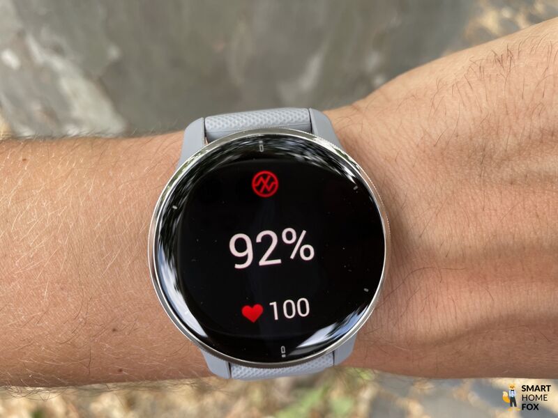 Man sieht die Messung der Sauerstoffsättigung der Garmin Venu 2 Plus.